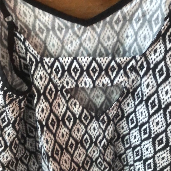 Tank - Picture 2 of 2